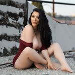 Fresh onlyfans Parisa Amira nude images part 1
