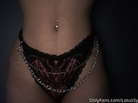 Lotus Syrup onlyfans sex photo part 3
