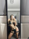 Lenn Holmes OF onlyfans nude image pack

