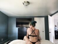 Onlyfans emileerosee sex gal part 4
