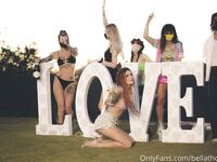 Bella Thorne onlyfans porn images part 1
