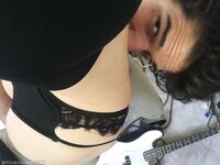 Onlyfans Bella Thorne sex image part 1
