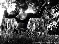 Elizabeth aka Lotus Bombb onlyfans sex gals mega pack
