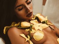 Naomi Woods fresh onlyfans porn images pack part 4
