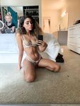 Naomi Woods leaked onlyfanssex gals pack
