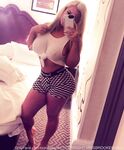 Brooke Banks leaked nude gals part 2
