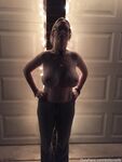 Onlyfans Bolton Wife nude images pack

