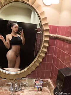 Vivyen Turrini fresh onlyfans xxx gal mega pack part 3
