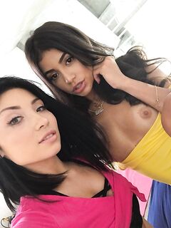 Veronica Rodriguez leaked nude images
