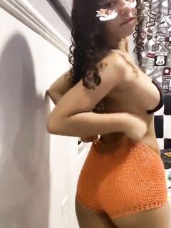 Onlyfans Valery Altamar nude photo leaks part 3
