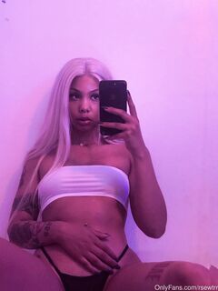 Rsewtrr onlyfanssex gallery pack part 3
