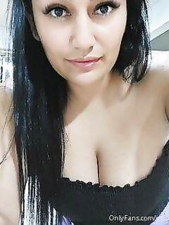 Catherine Leguizamon Pedroza onlyfans sex images leaks part 3