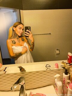 Leaked baby_mia69 nude images part 3