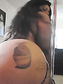 Fresh onlyfans Ghetto Barbie sex picture part 4
