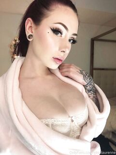 Elise Laurenne onlyfans xxx gals leaks part 2
