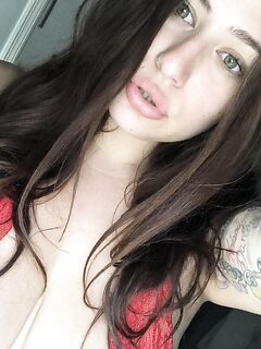 Leaked Mia Woods onlyfans xxx gal

