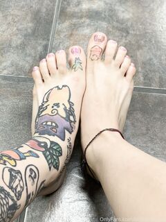 BirthDefective onlyfans gals part 2
