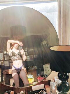 Luna Roux onlyfans sex gallery part 3
