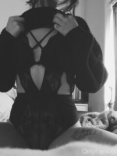 Onlyfans private Fuckdollmarie sex gals leaks pack 4
