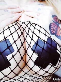 Fresh onlyfans Laura Lux xxx photo pack part 1