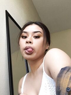 Special Lia (asian) onlyfans xxx images pack part 6
