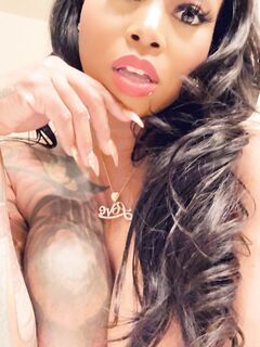 Dallas Da Body onlyfans porn gal leaks part 2
