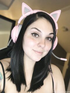 Exciting Brooke Synn onlyfans porn image pack part 1