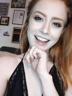 Onlyfans Luna Roux nude gals pack part 1
